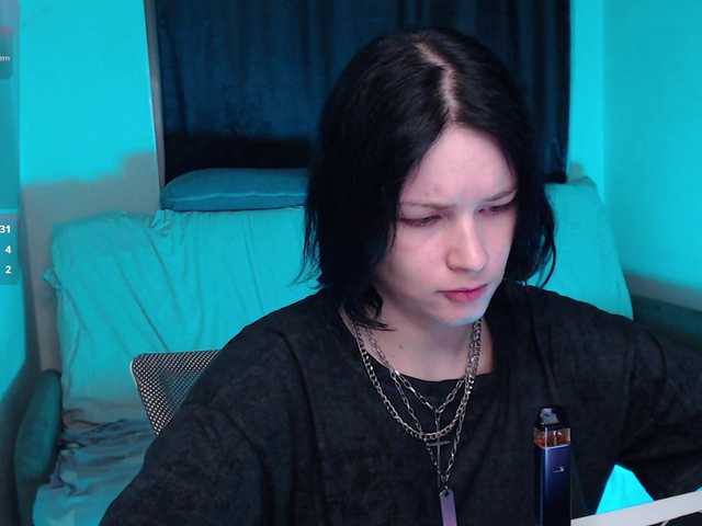 CherryNight666 — live female cam