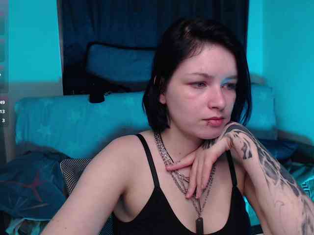 CherryNight666 webcam