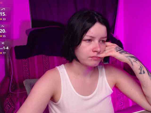 CherryNight666 webcam