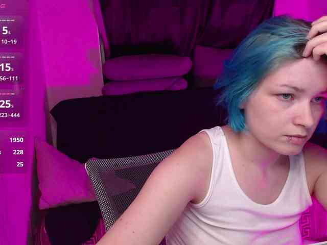 CherryNight666 webcam