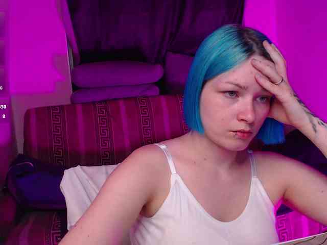 CherryNight666 webcam