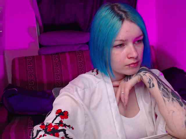 CherryNight666 webcam