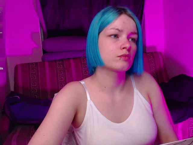 CherryNight666 webcam