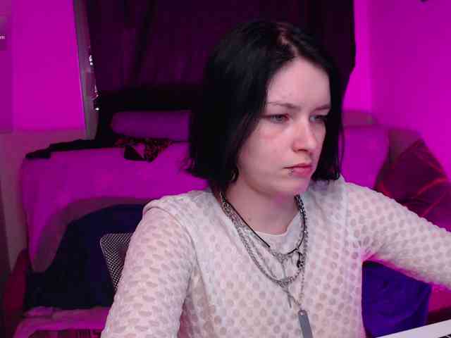 CherryNight666 webcam