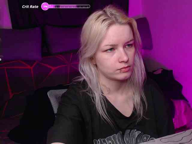 CherryNight666 webcam