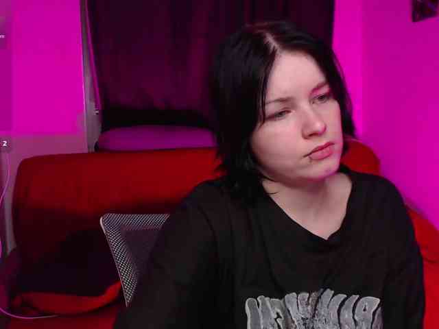 CherryNight666 webcam