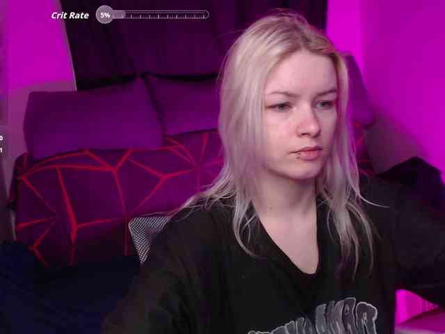 CherryNight666 webcam
