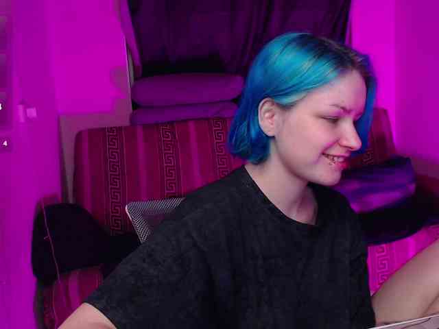 CherryNight666 webcam