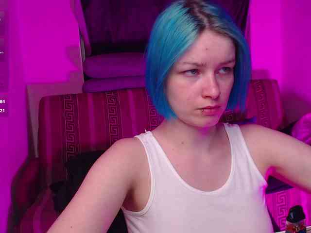 CherryNight666 webcam