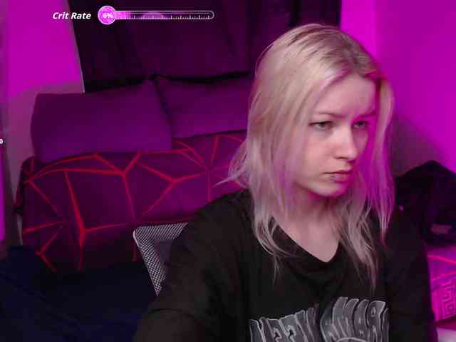CherryNight666 webcam