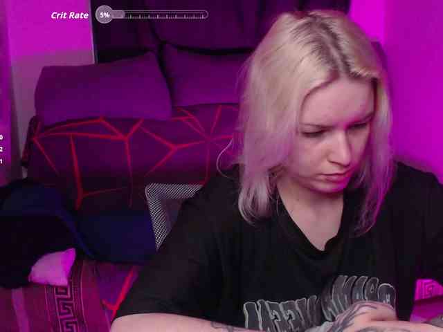 CherryNight666 webcam