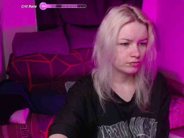 CherryNight666 webcam