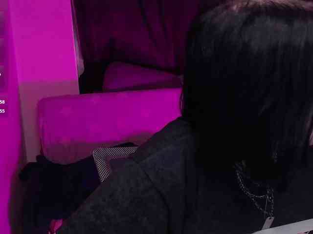 CherryNight666 webcam