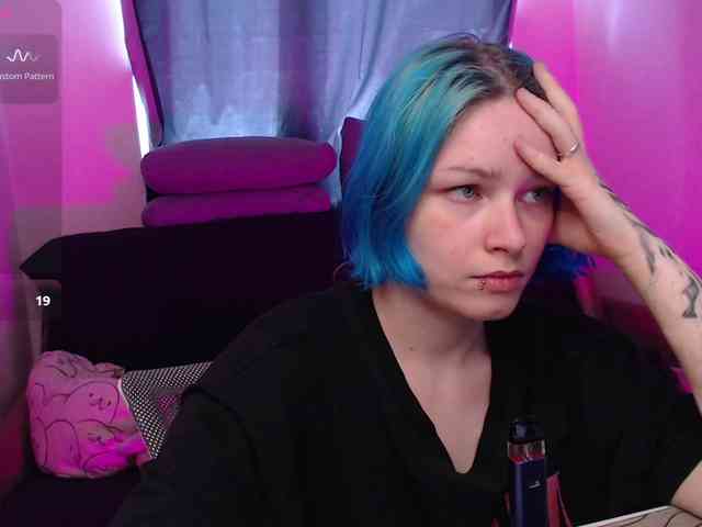 CherryNight666 webcam