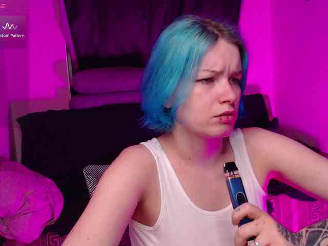 CherryNight666 webcam