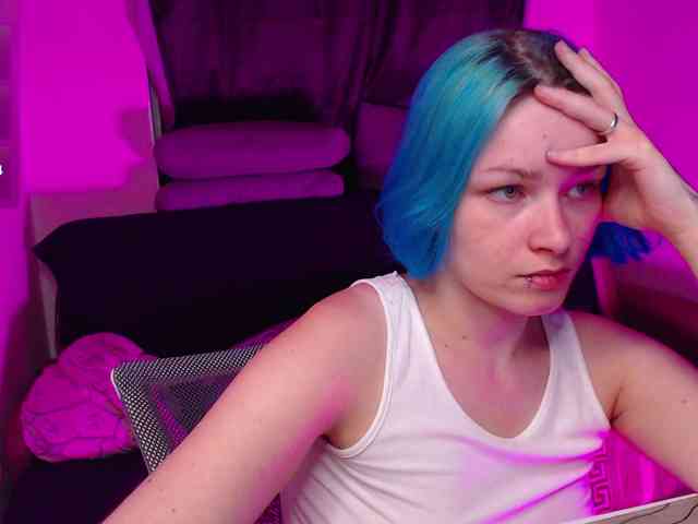 CherryNight666 webcam