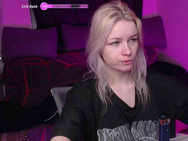 CherryNight666 webcam