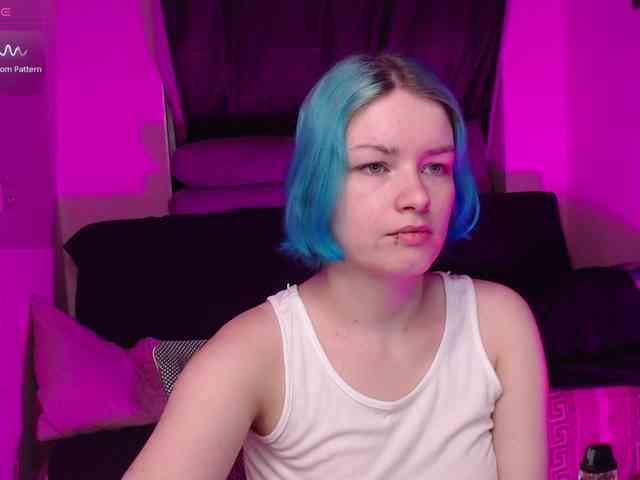 CherryNight666 webcam