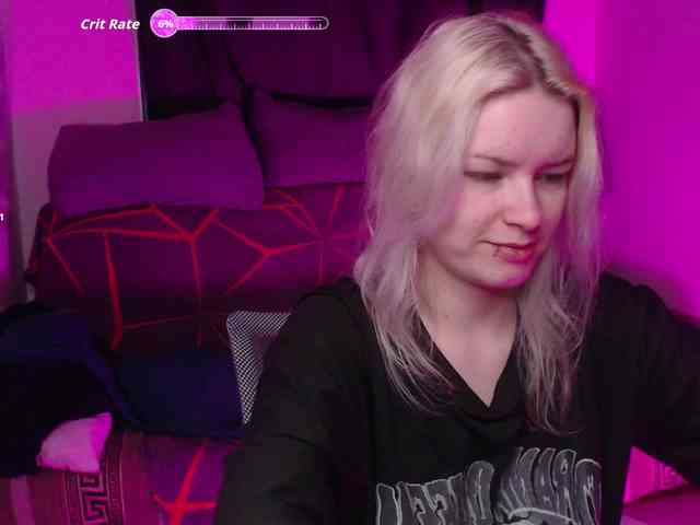 CherryNight666 webcam