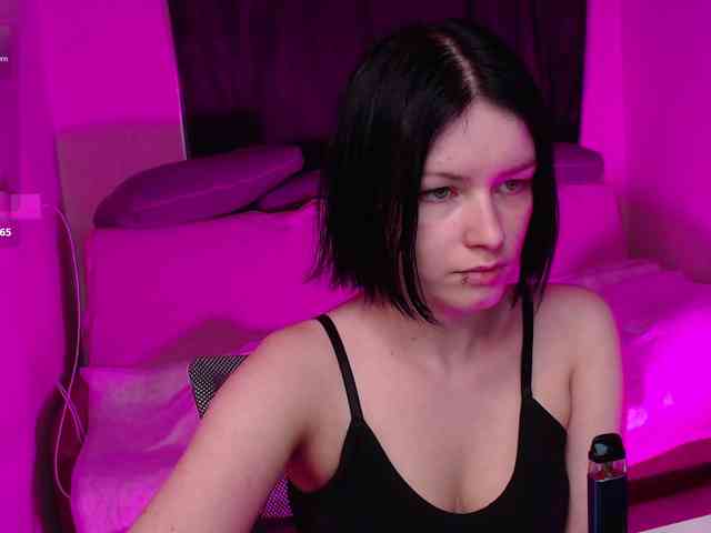 CherryNight666 webcam