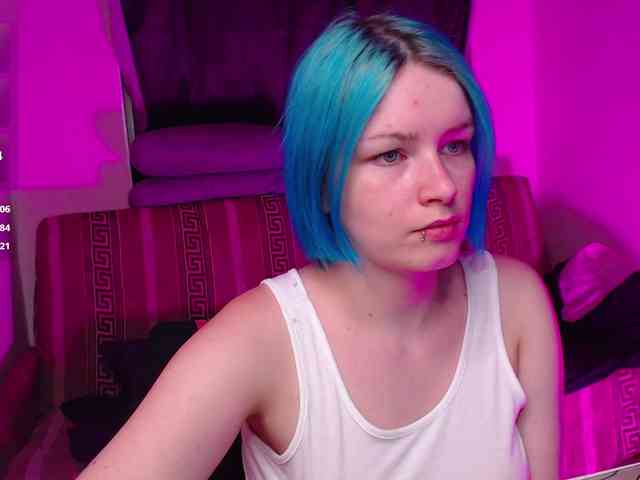 CherryNight666 webcam
