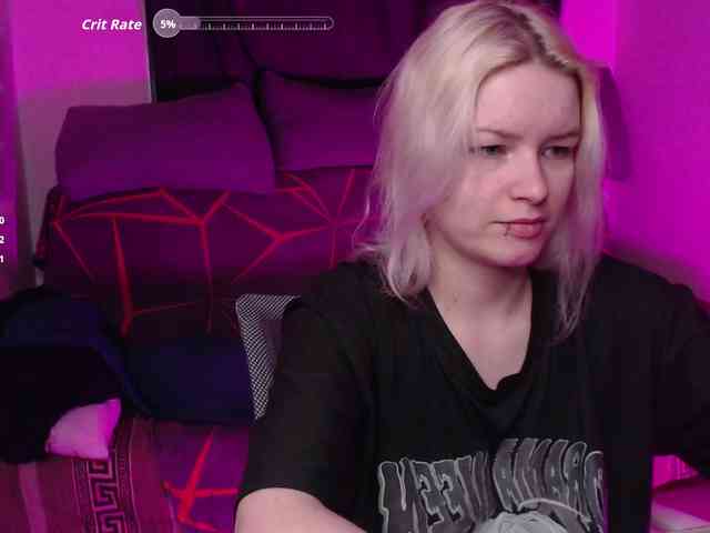 CherryNight666 webcam