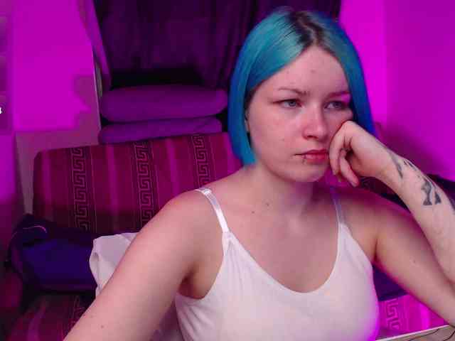 CherryNight666 webcam