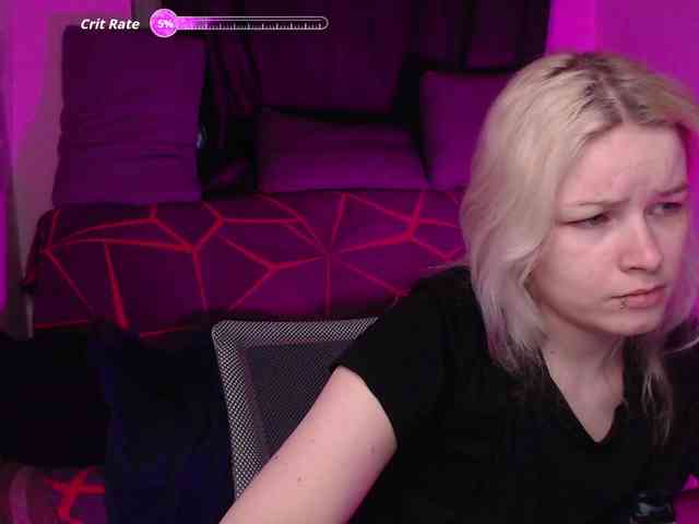 CherryNight666 webcam