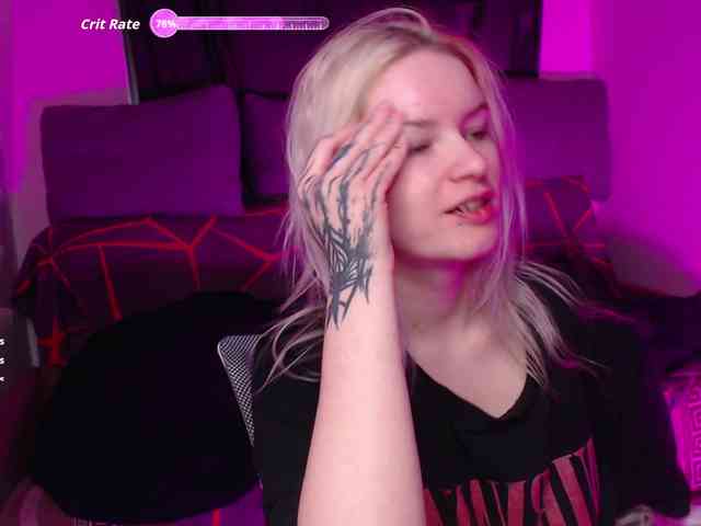 CherryNight666 webcam