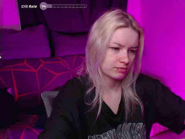 CherryNight666 webcam