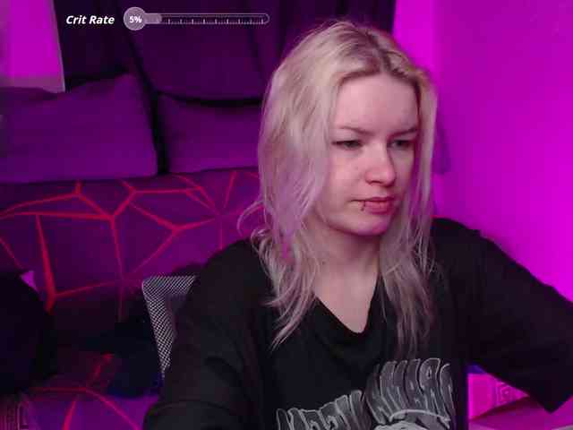 CherryNight666 webcam