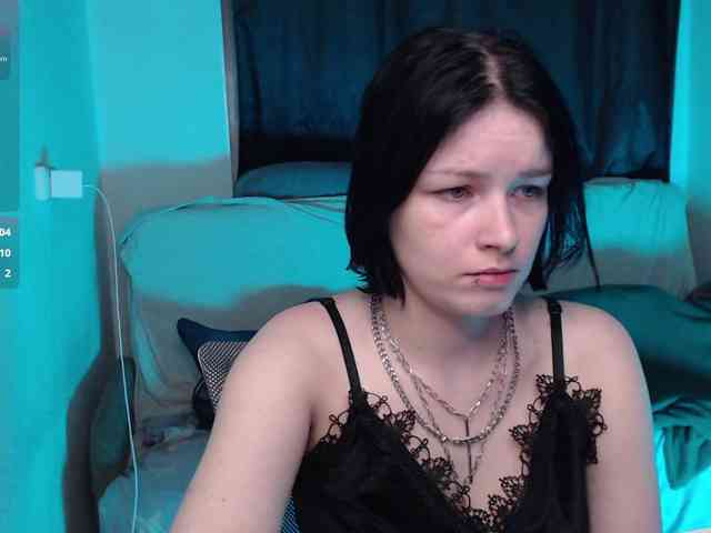 CherryNight666 webcam