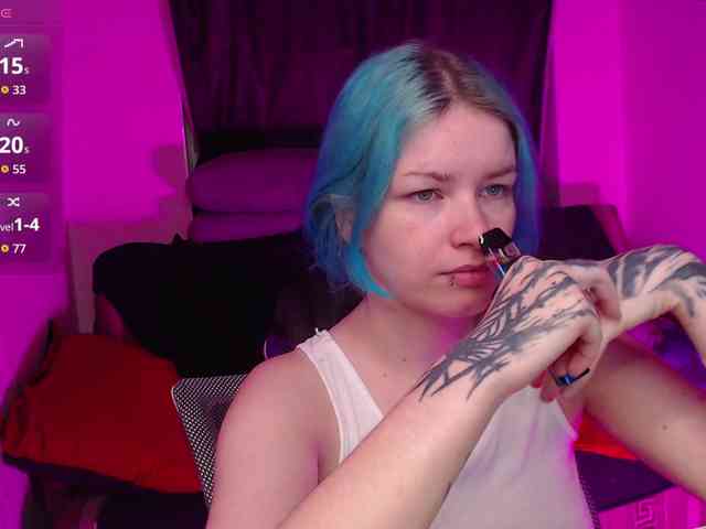 CherryNight666 webcam