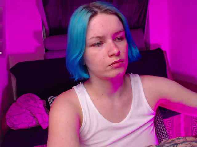 CherryNight666 webcam