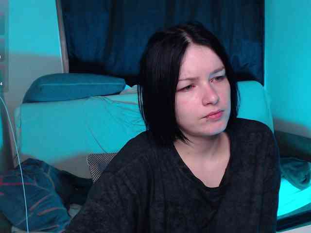 CherryNight666 webcam