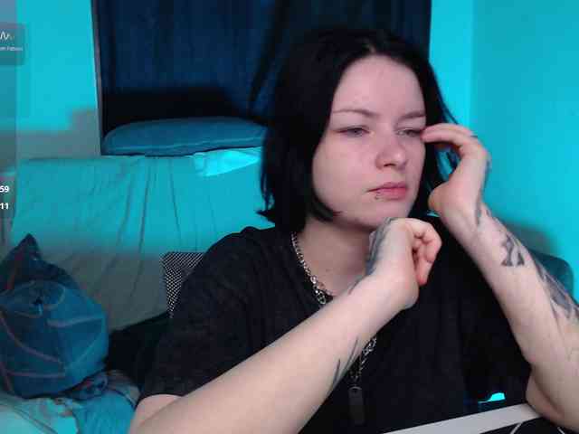 CherryNight666 webcam