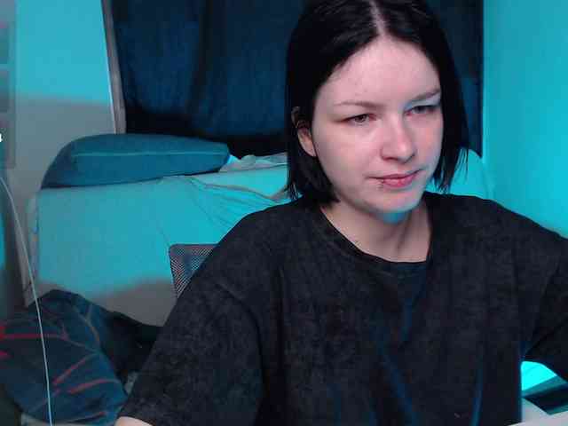 CherryNight666 webcam