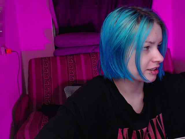 CherryNight666 webcam