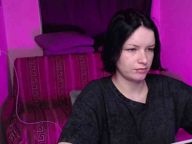 CherryNight666 webcam