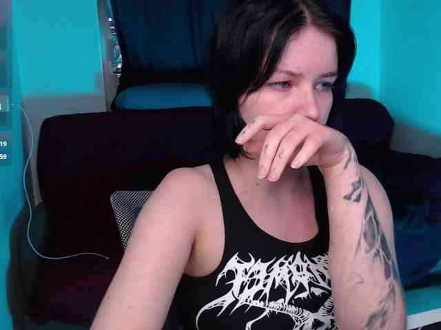 CherryNight666 webcam