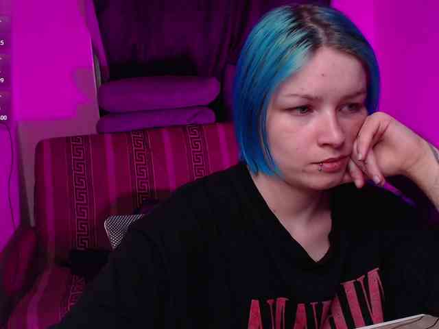 CherryNight666 webcam