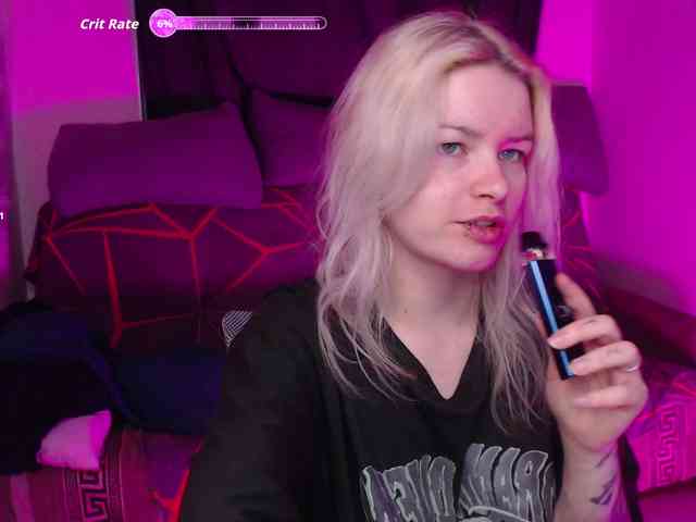 CherryNight666 webcam