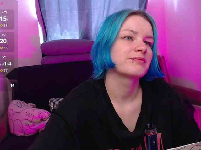 CherryNight666 webcam