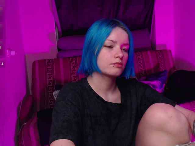 CherryNight666 webcam