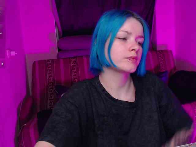 CherryNight666 webcam