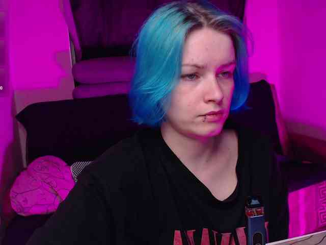 CherryNight666 webcam
