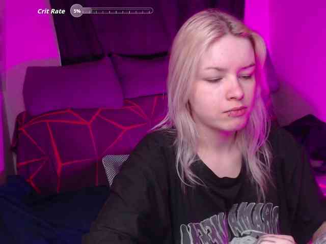 CherryNight666 webcam