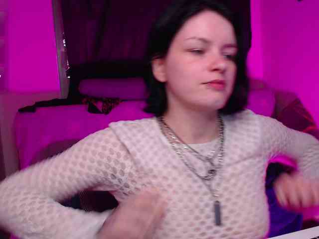 CherryNight666 webcam