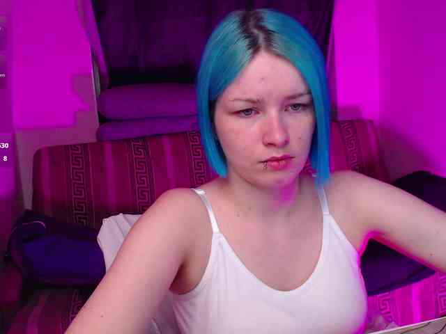 CherryNight666 webcam