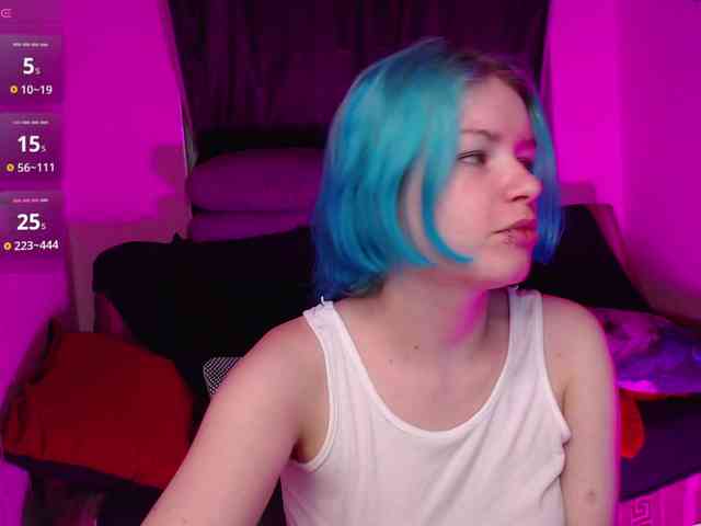 CherryNight666 webcam